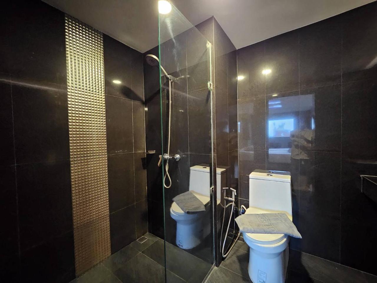 Oscar Palace Hotel & Wellness Center Ban Khlong Phruan Exteriör bild