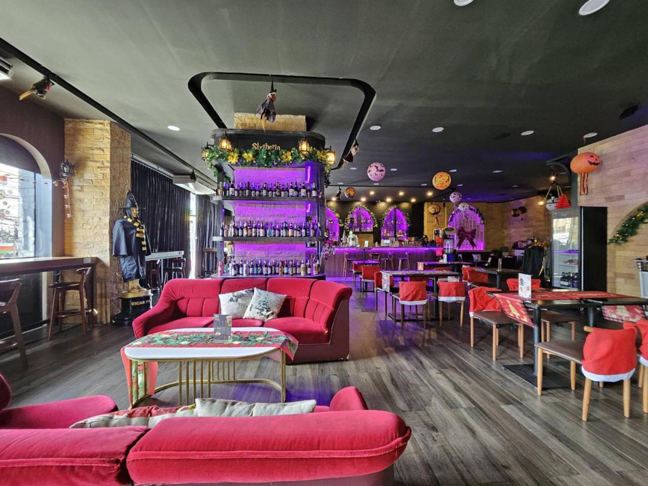 Oscar Palace Hotel & Wellness Center Ban Khlong Phruan Exteriör bild