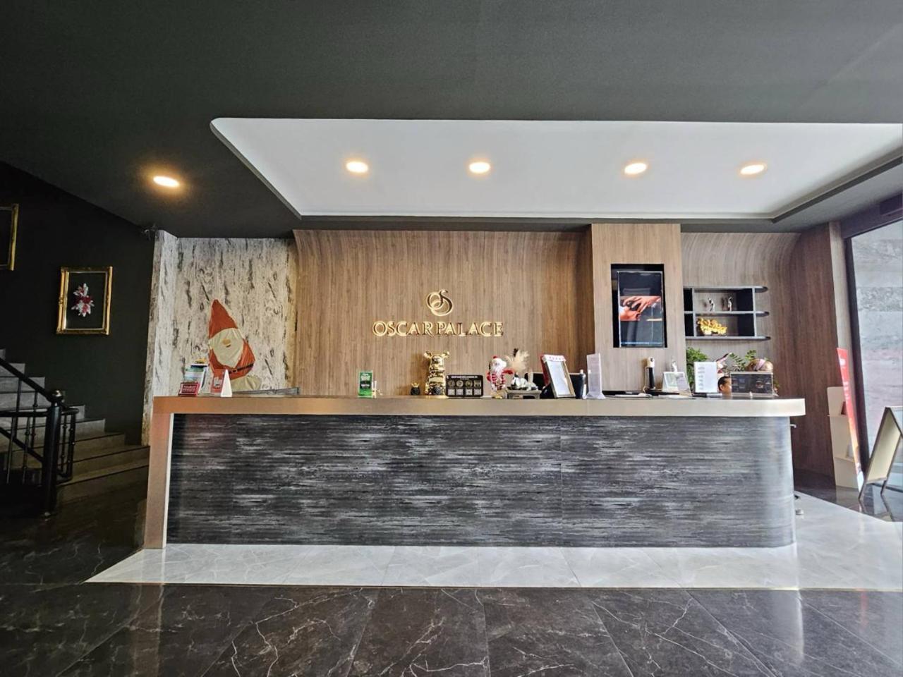 Oscar Palace Hotel & Wellness Center Ban Khlong Phruan Exteriör bild